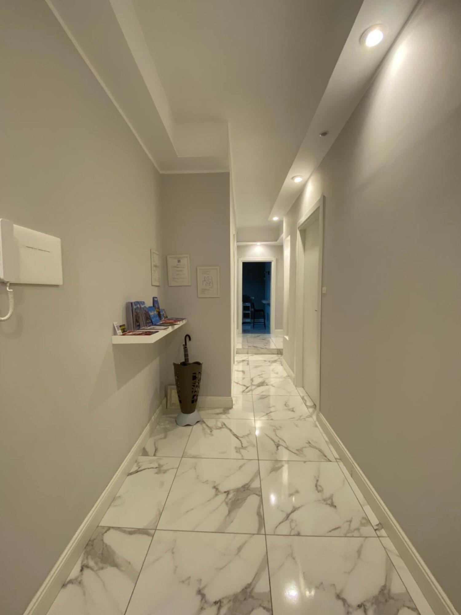 La Dimora Di Marti " Vicino Al Centro Storico Di Napoli" Bed & Breakfast Dış mekan fotoğraf