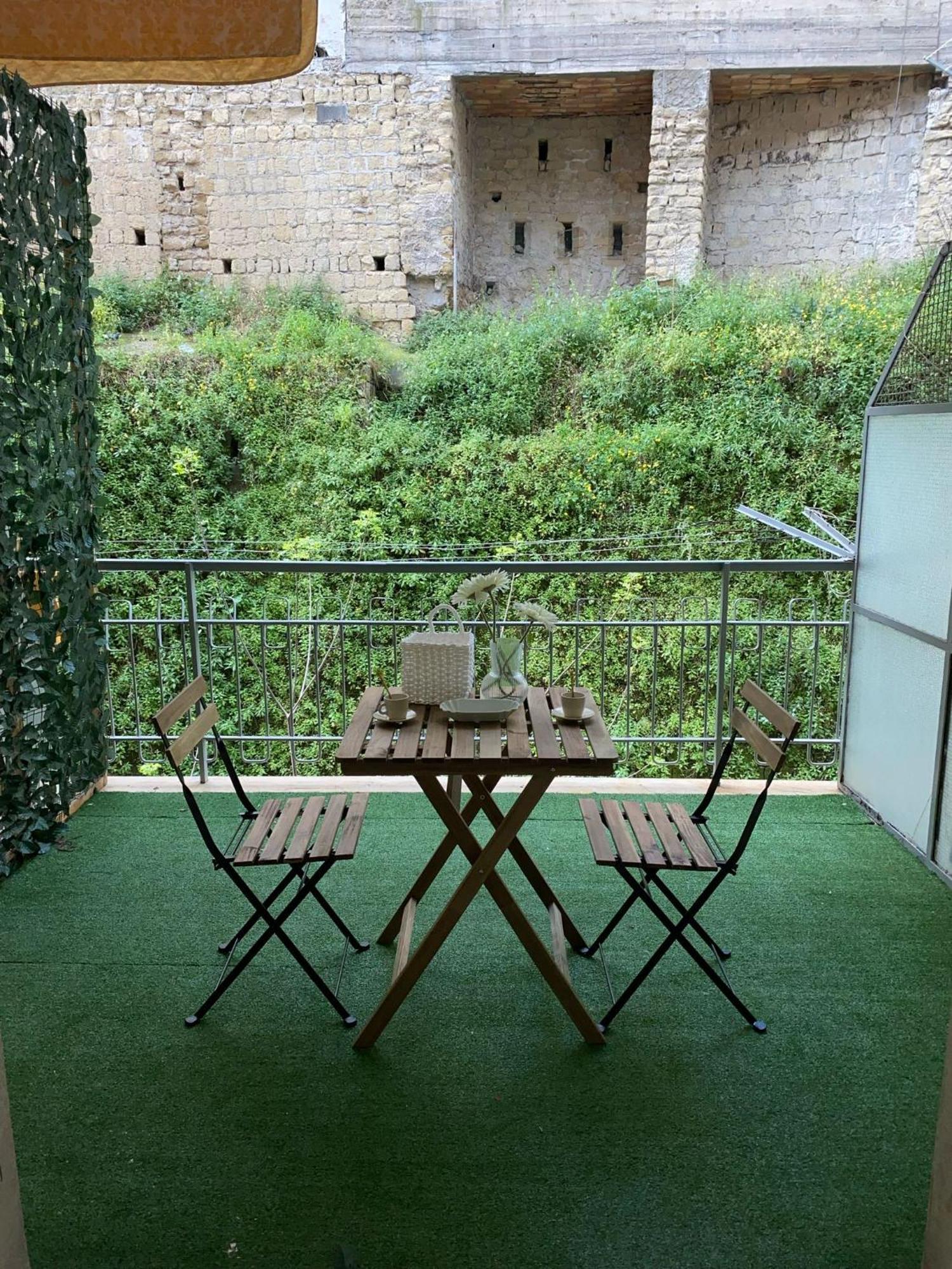 La Dimora Di Marti " Vicino Al Centro Storico Di Napoli" Bed & Breakfast Dış mekan fotoğraf